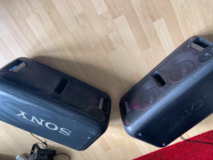 Sony gtk -xb7 speakers