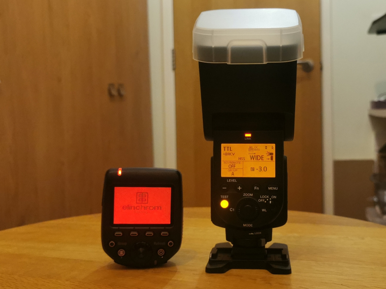 Sony hvl-f60rm2 flash with elinchrom (sony) trigger