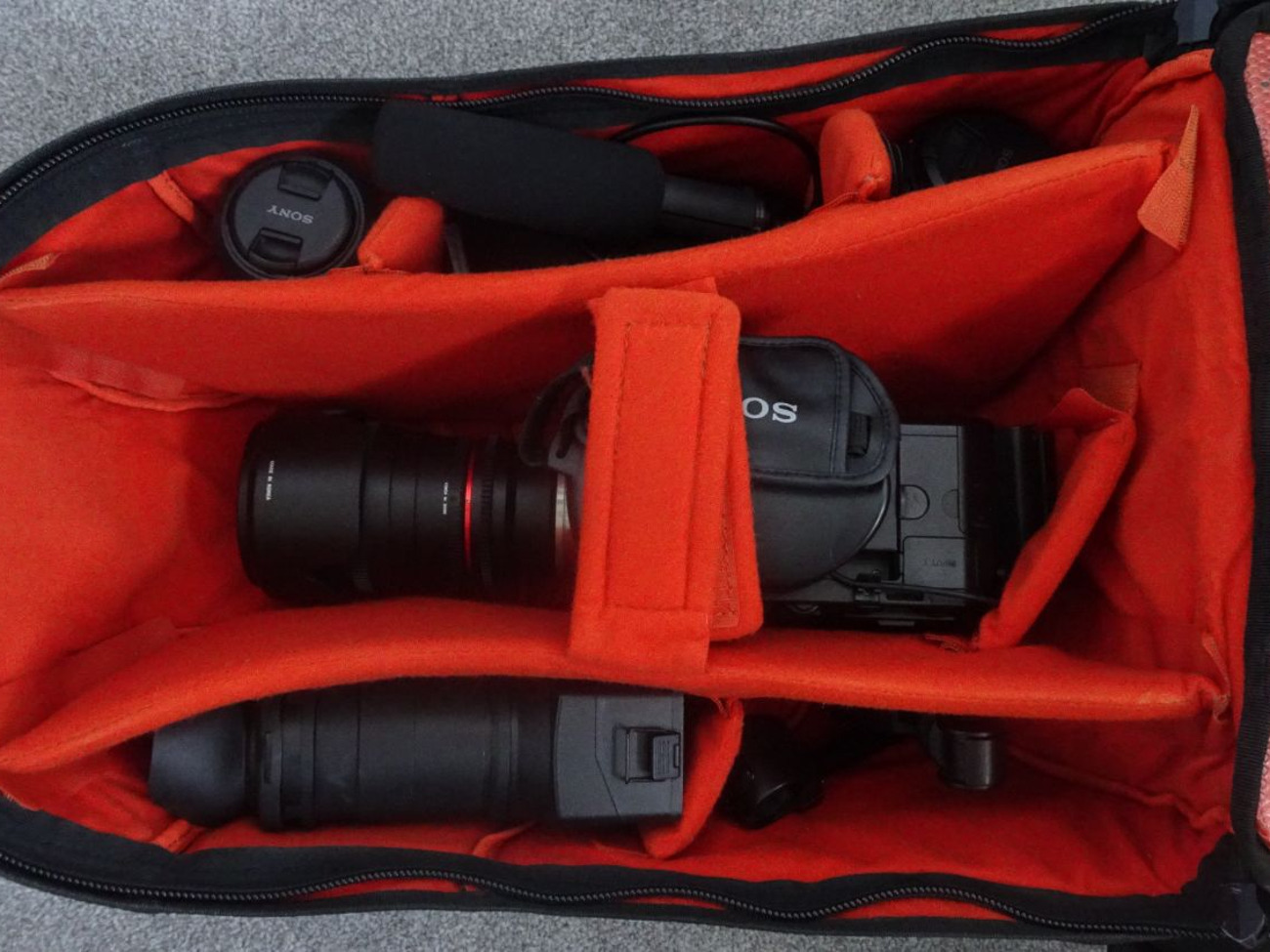 Sony nex-fs100e super 35mm exmor cmos sensor camcorder