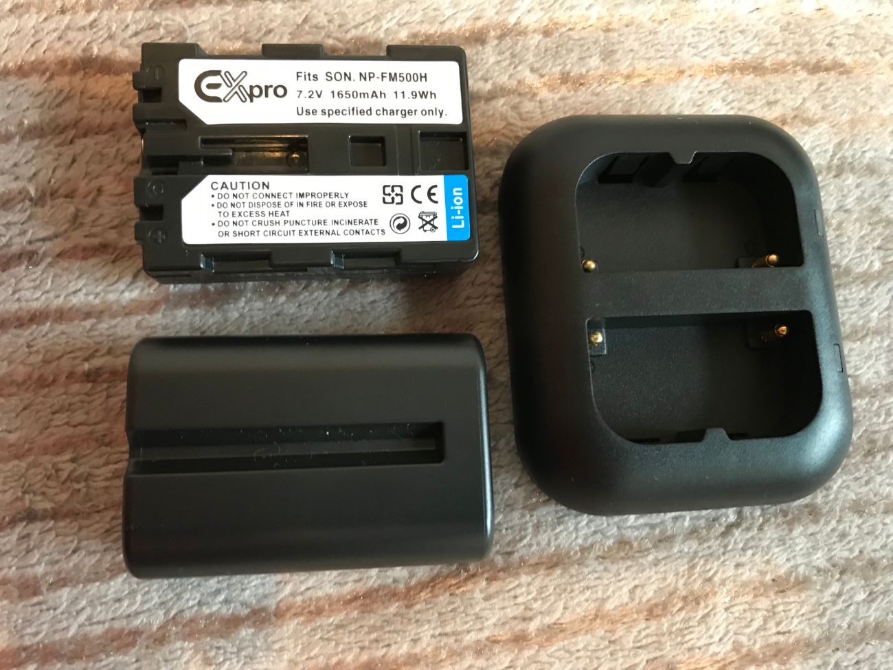 Sony np-f970 compatible batteries & charger