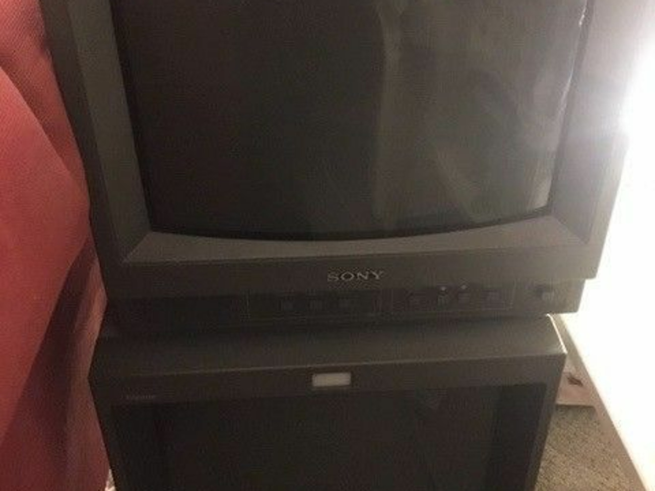 Sony trinitron crt monitor vintage analog display