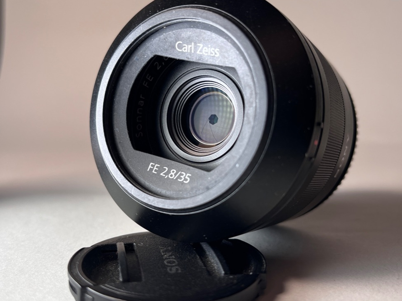 Sony zeiss 35mm 2.8 e-lens with nd + pro mist filters