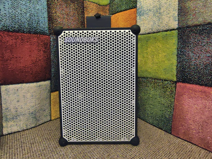 Soundboks 3 - with accessories (tripod and speaker backpack)