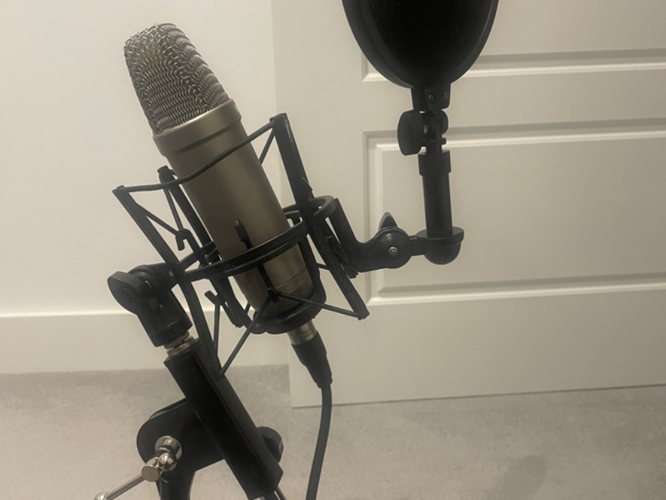 Sound/recording equipment 