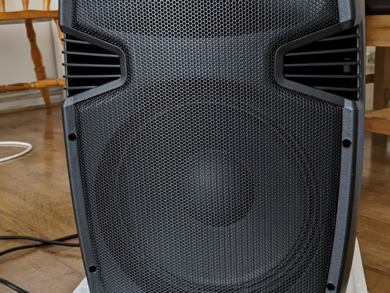 Speakers with bluetooth and wireless microphones 