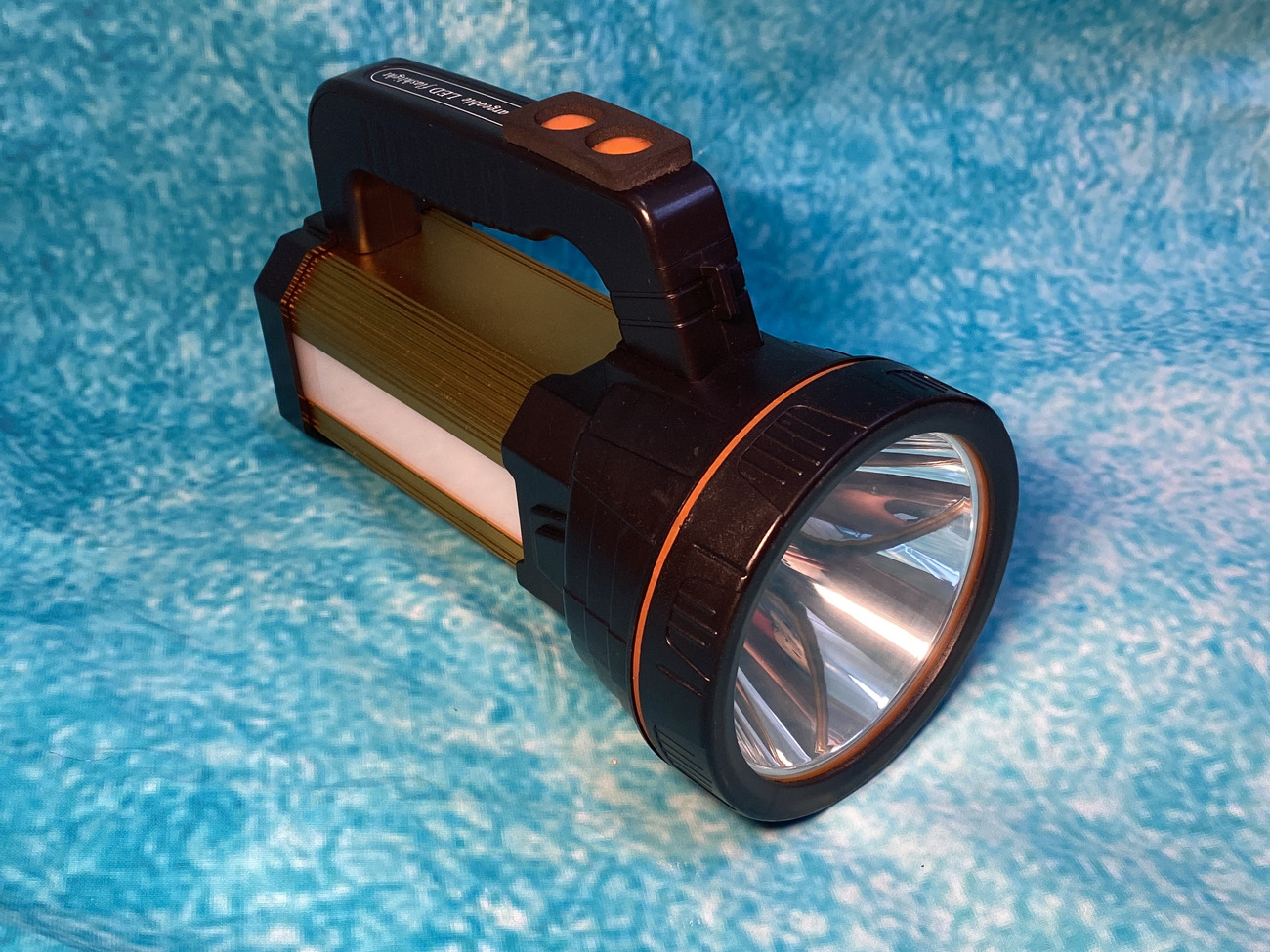 Spotlight torch rechargable 