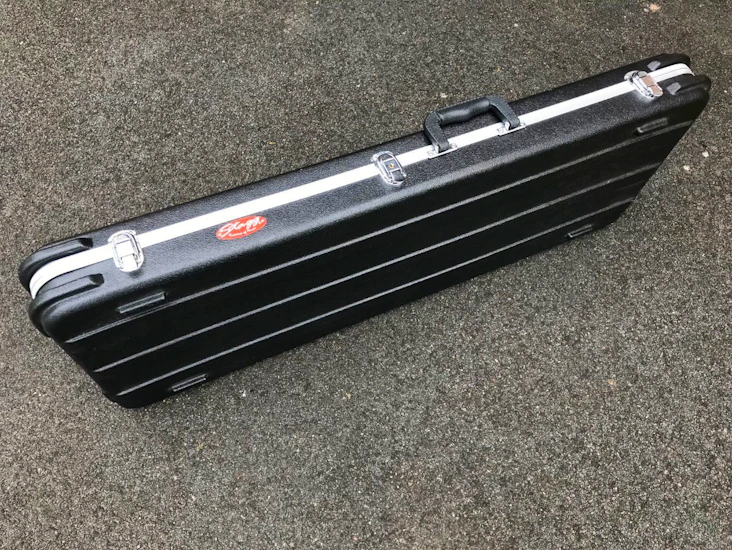 Stagg guitar hard case