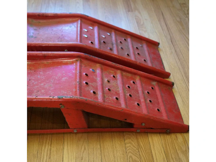 Steel vehicle ramps, for cars and trucks