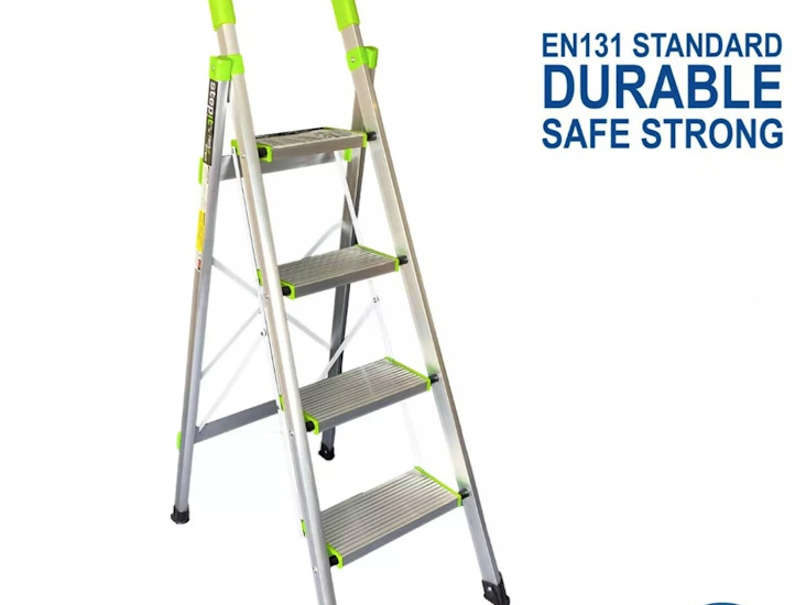 Step ladder - portable