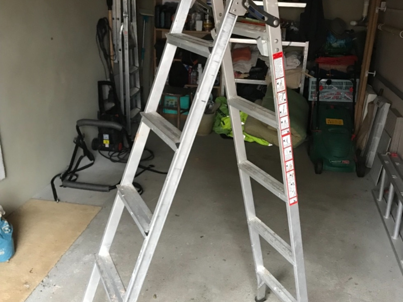 Step ladder