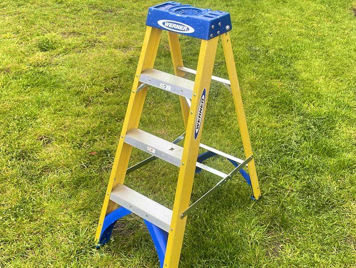 Step ladder
