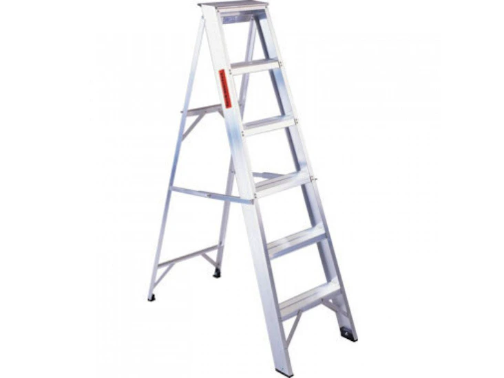 Step ladder