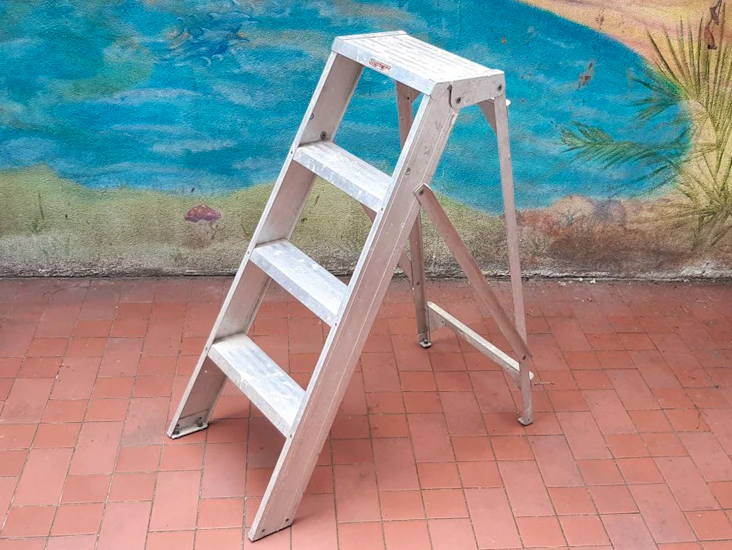 Stepladder