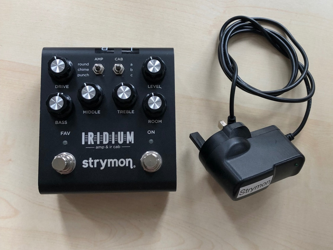Strymon iridium amp sim pedal