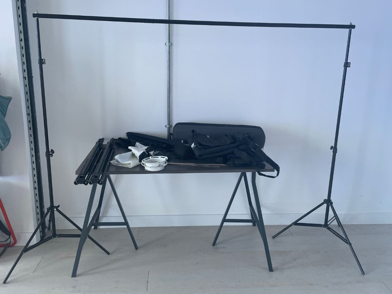 Studio background stand