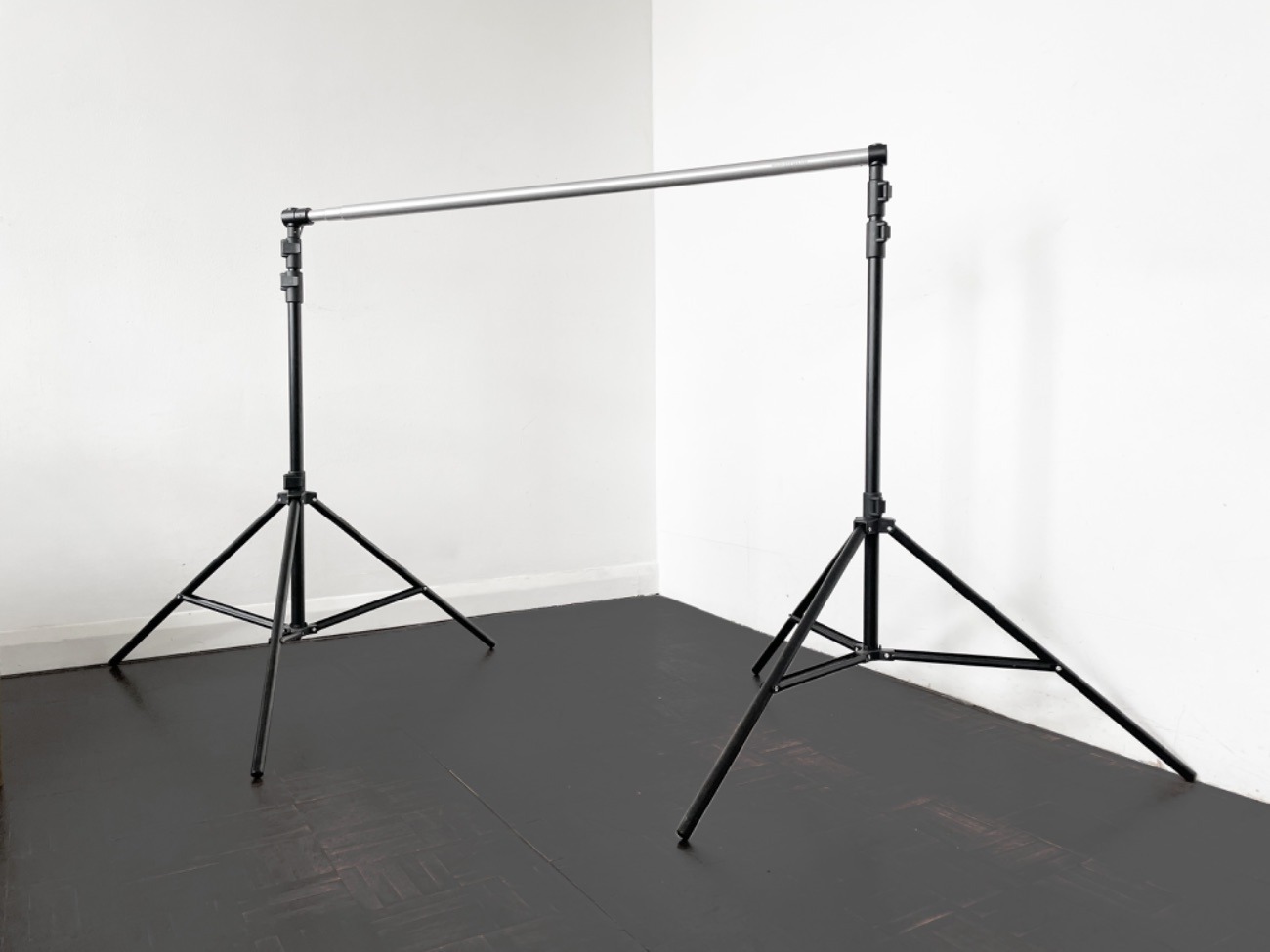 Studio background stands + crossbar + bag