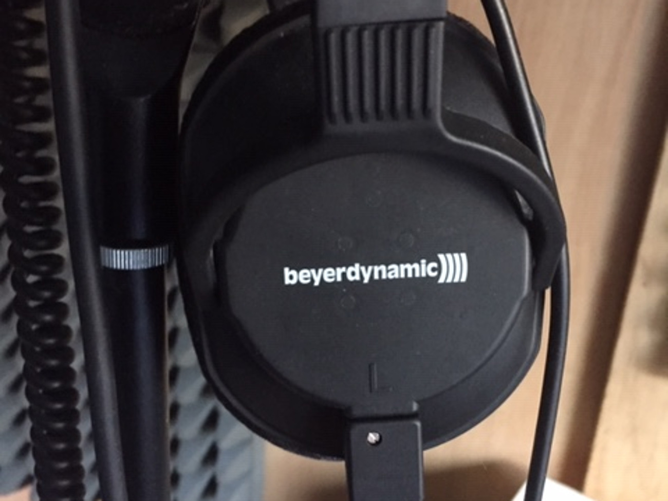 Studio headphone