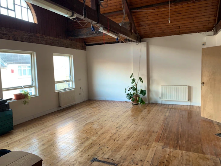 Studio to rent