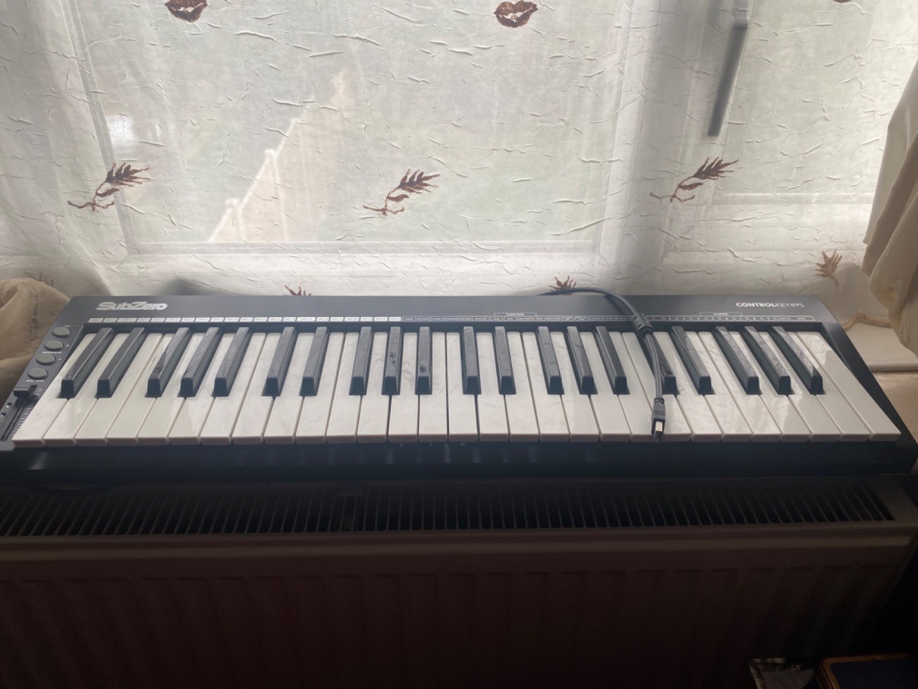 Subzero controlkey49s 49 key slim midi controller keyboard