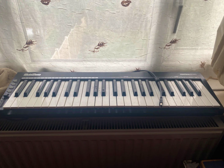 Subzero controlkey49s 49 key slim midi controller keyboard