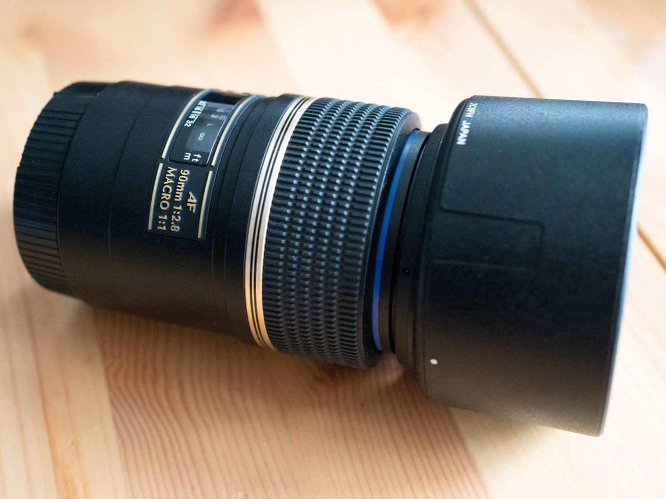 Tamaron 90mm macro f 2.8 canon mount 