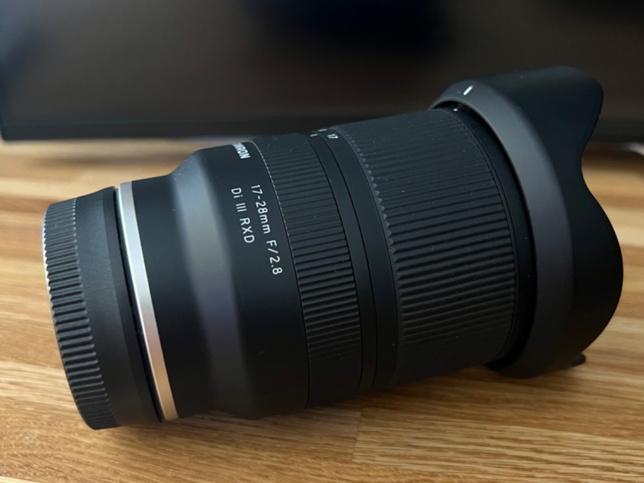 Tamron 17-28mm f2.8