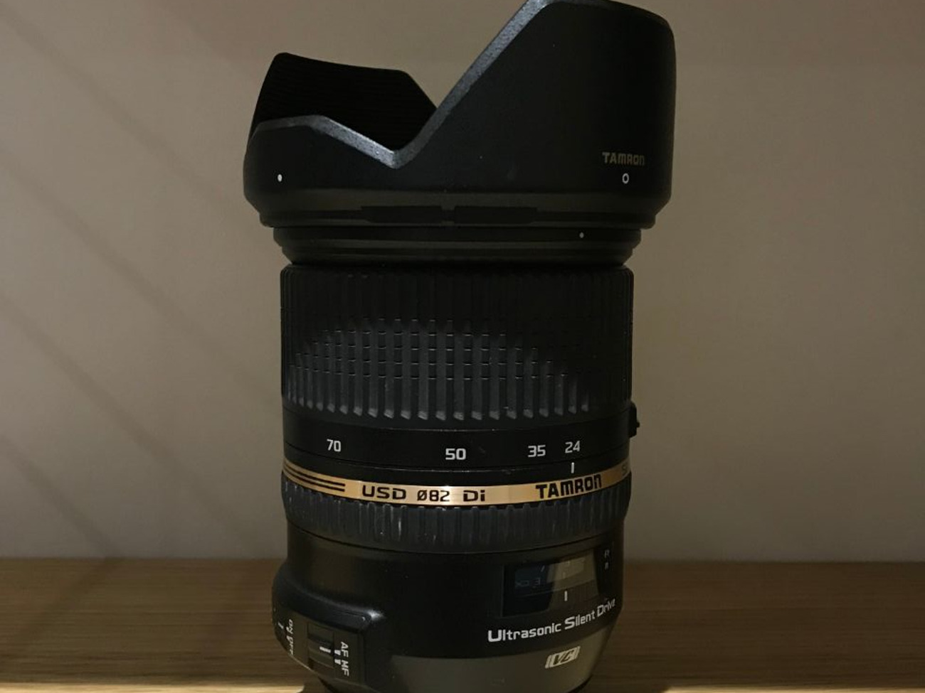Tamron 24-70mm f/2.8 lens for canon ef fit