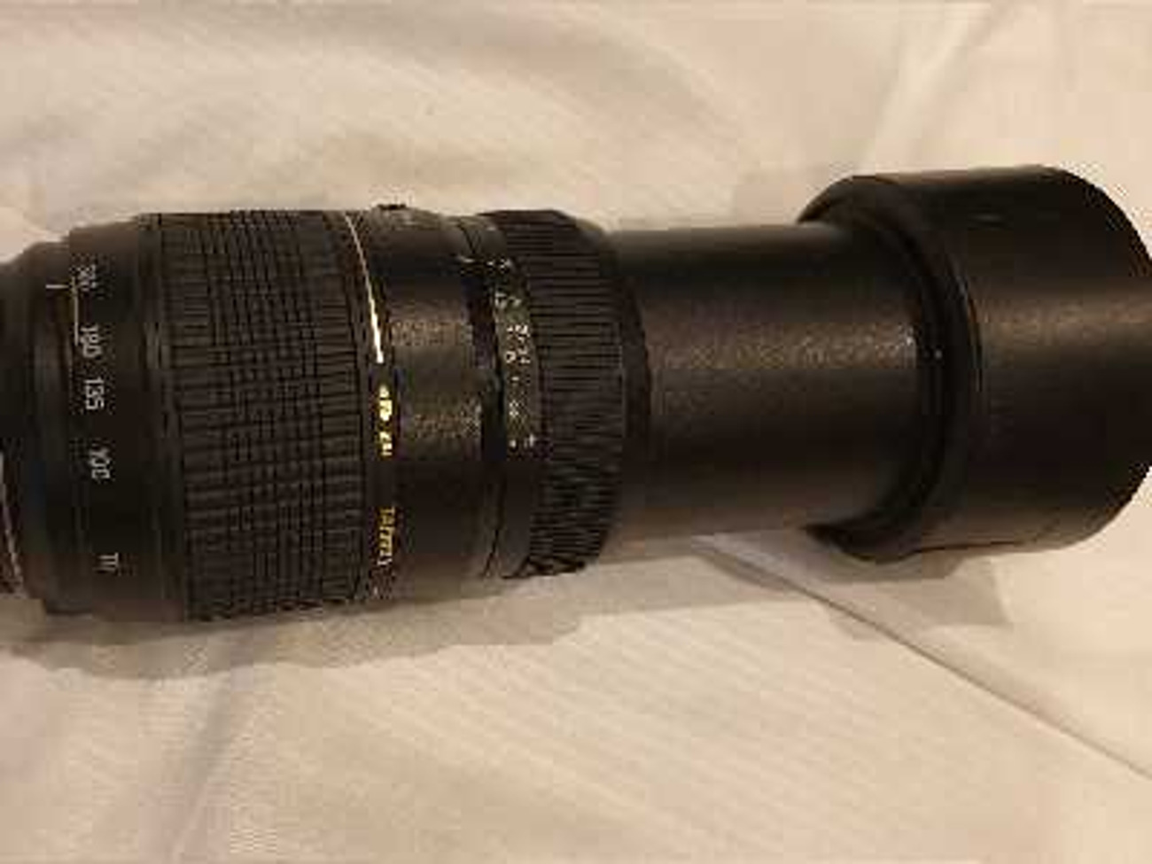 Tamron 70-300mm lense