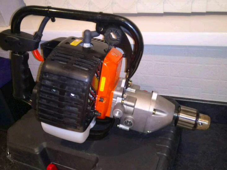 Tanaka ted-270pfr gas powered drill