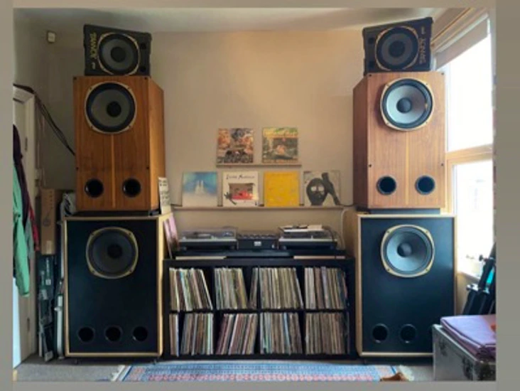 Vintage tannoy hifi speakers, in walnut cabinets