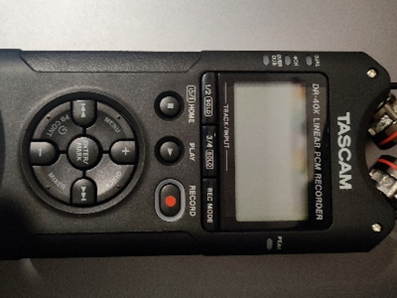 Tascam dr-40x recorder