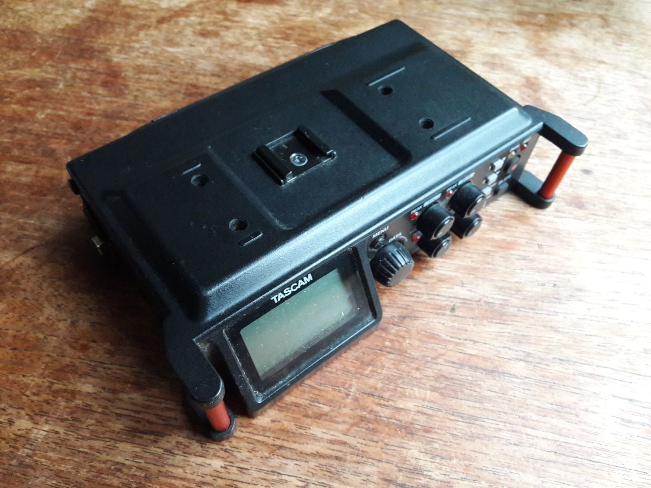 Tascam dr70d - 4 track recorder + mixer
