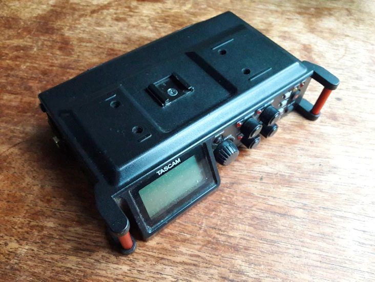 Tascam dr70d - 4 track recorder + mixer
