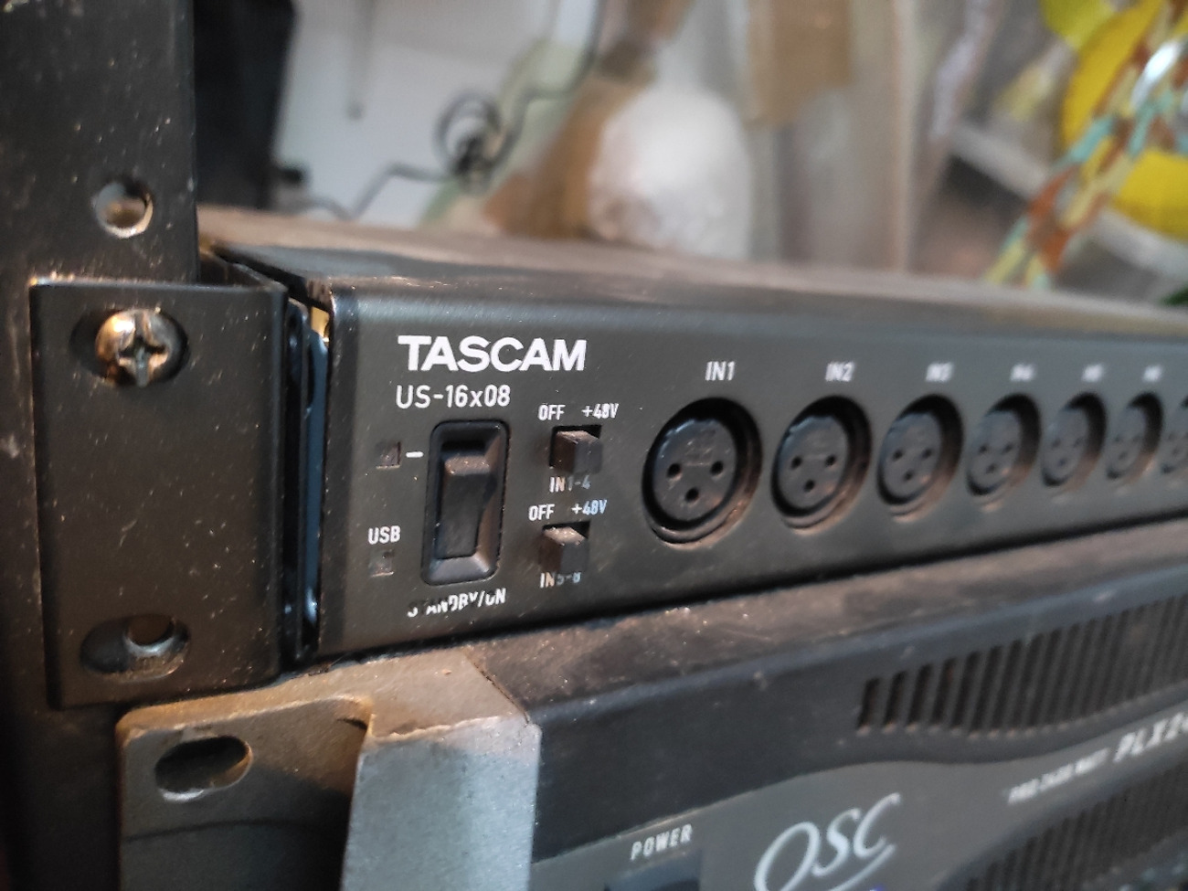 Tascam us-16x8 audio interface