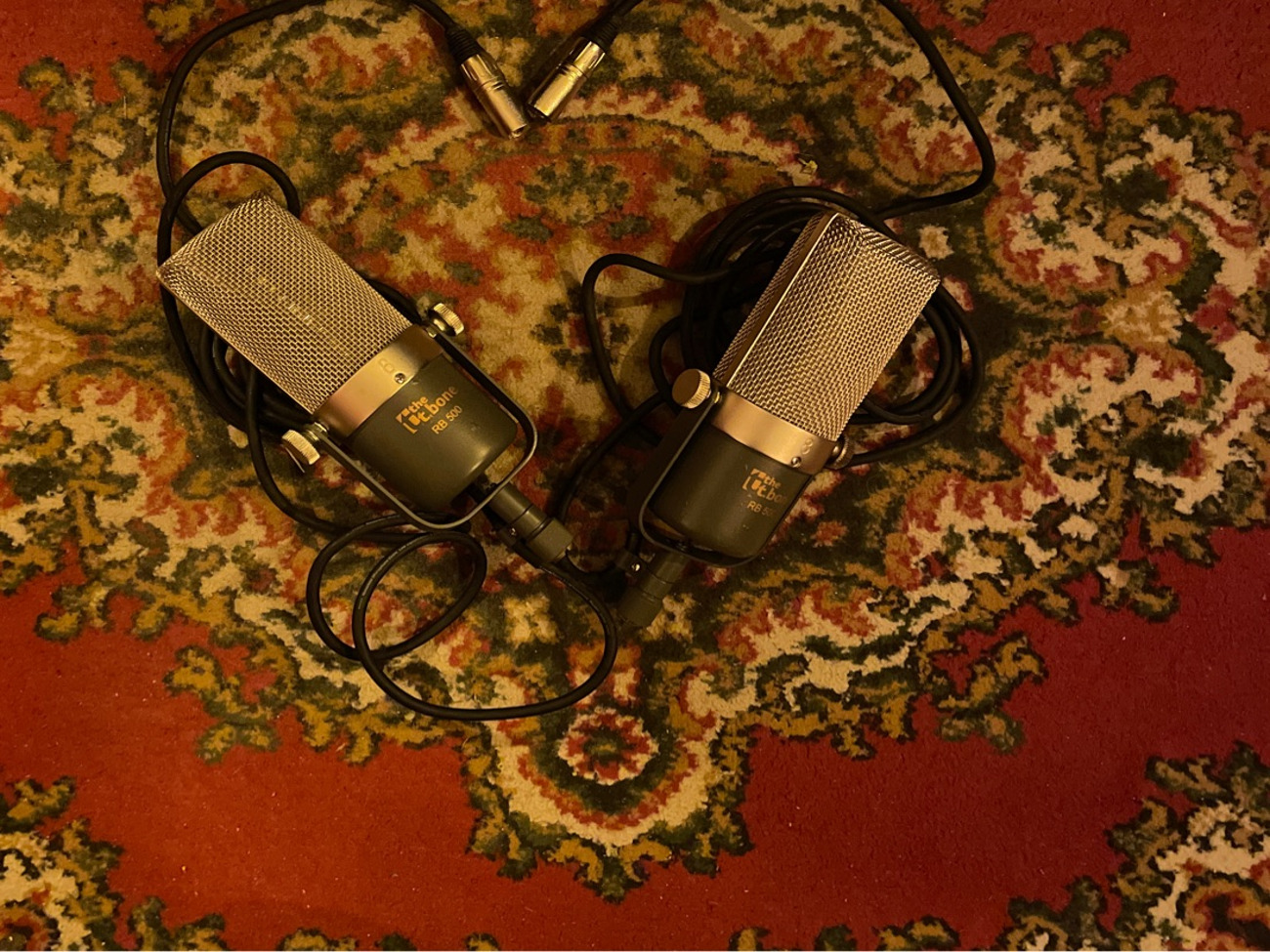 T-bone rb 500 ribbon microphone x2