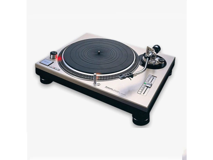 Technic sl 1200 turntable