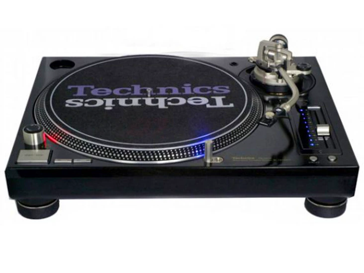 2 x technics 1210 mk2 plus djm600 mixer