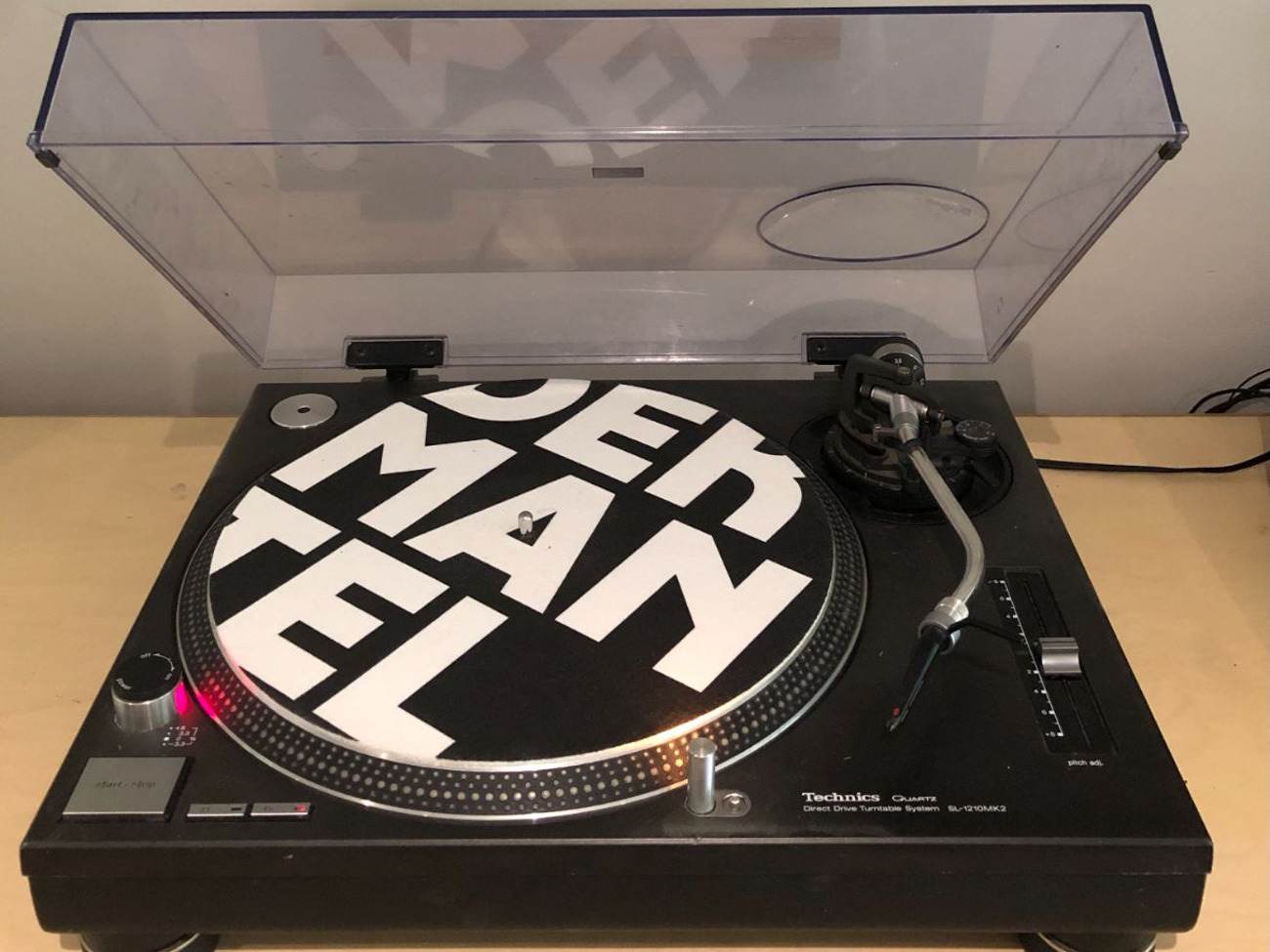 Technics turntable sl1210 mk2