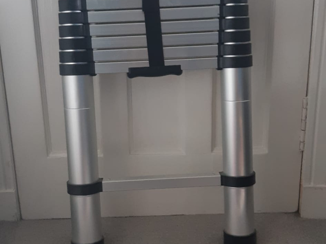 Telescopic ladder 3.8m