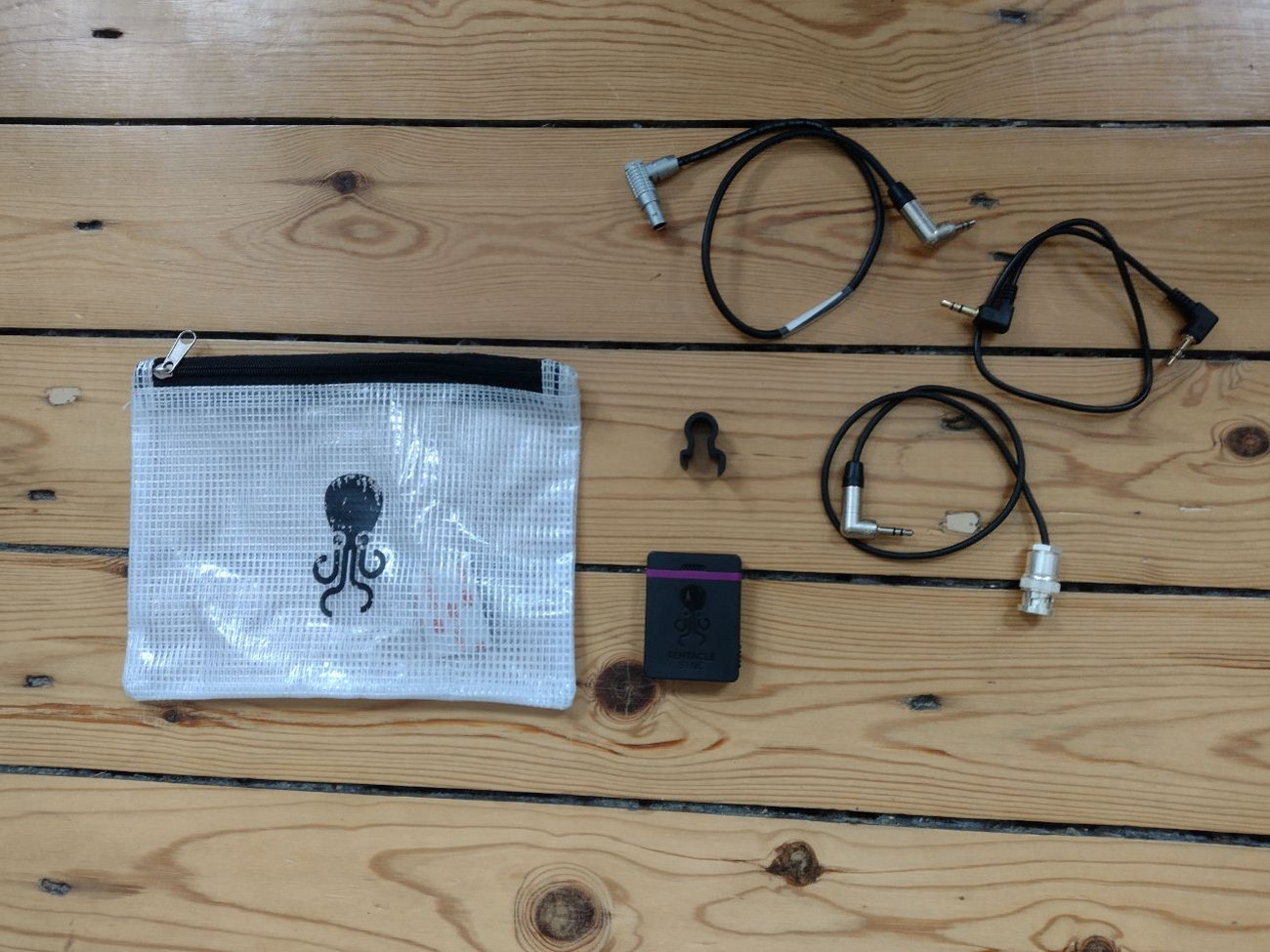 Tentacle sync e timecode. lemo + bnc to minijack cables