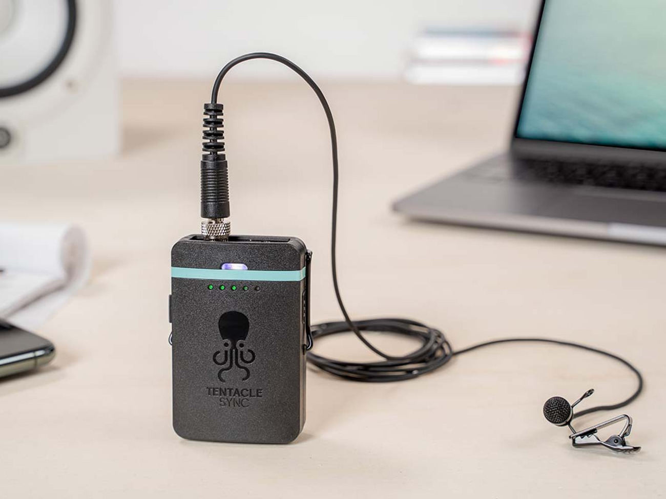 Tentacle sync track-e audio recorder with timecode + mic