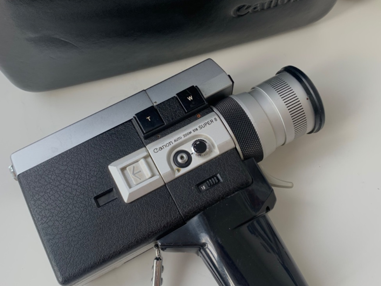 フィルムカメラCanon キヤノン Canon EOS 5 35mm 一眼レフフィルムカメラ – Natural