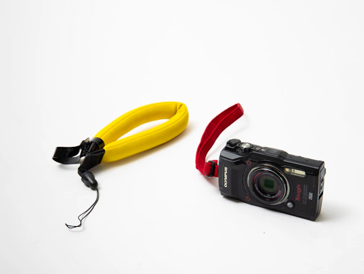 Olympus tough tg-5 compact underwater camera