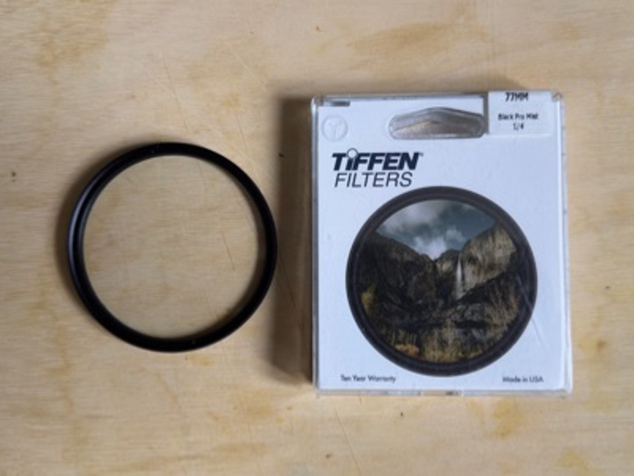 Tiffen black pro mist 1/4 77mm thread 
