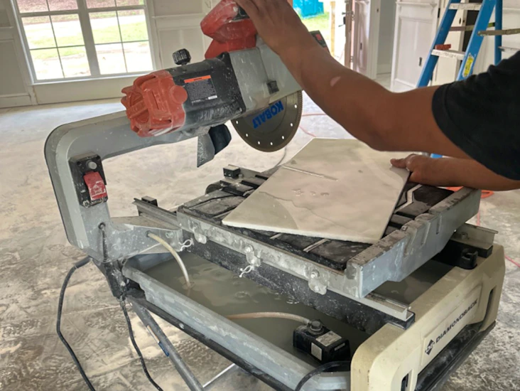 Tile water saw!! work hard!!!