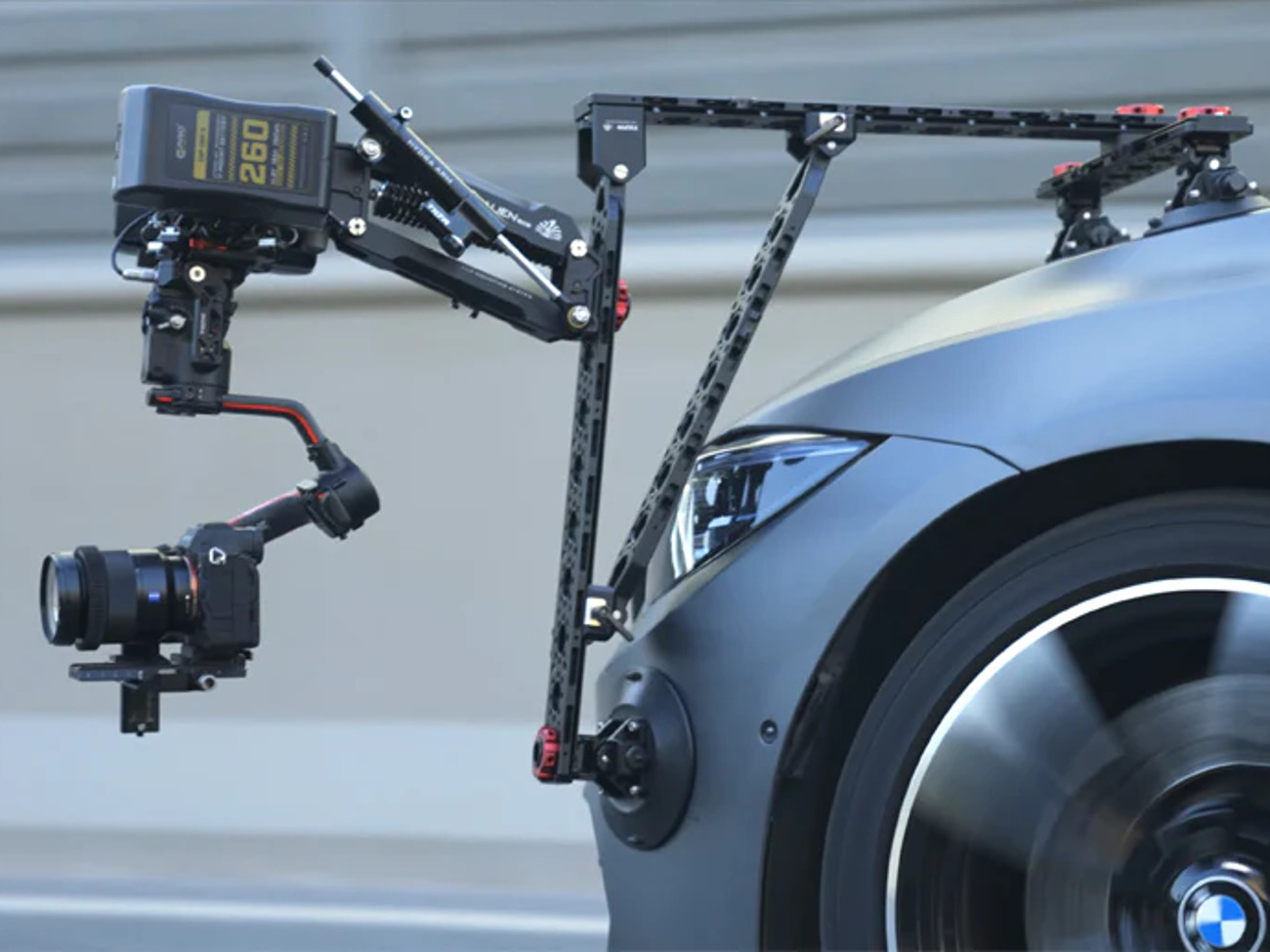 Tilta hydra alien car mount 