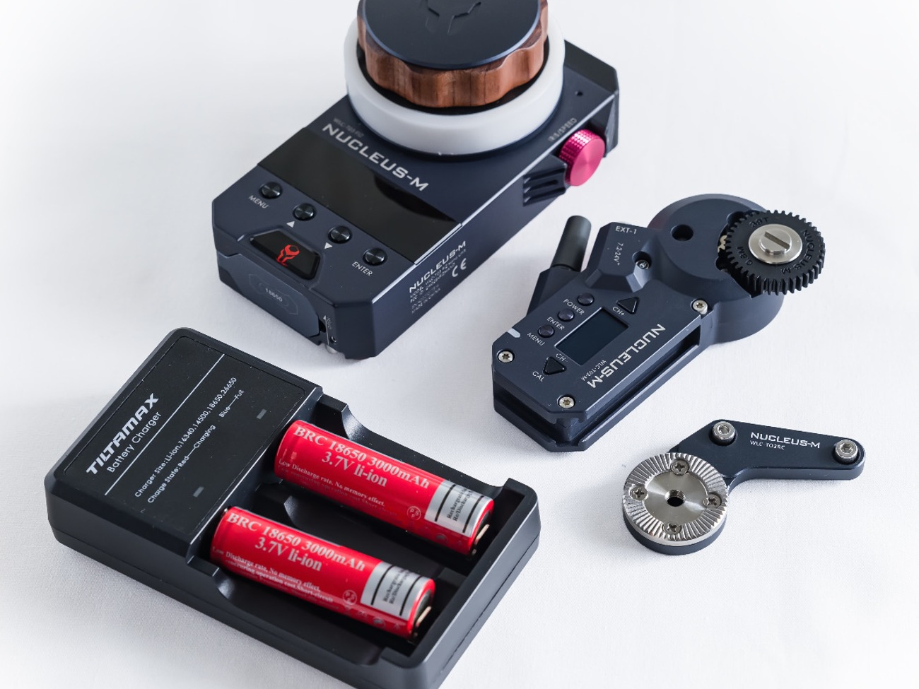 Tilta nucleus-m wireless follow focus kit