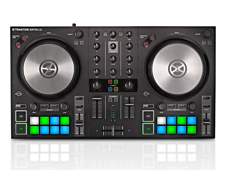 Traktor kontrol s2 - dj controller