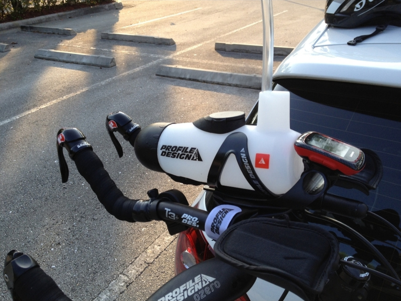 Triathlon water bottle - profile design aero hc