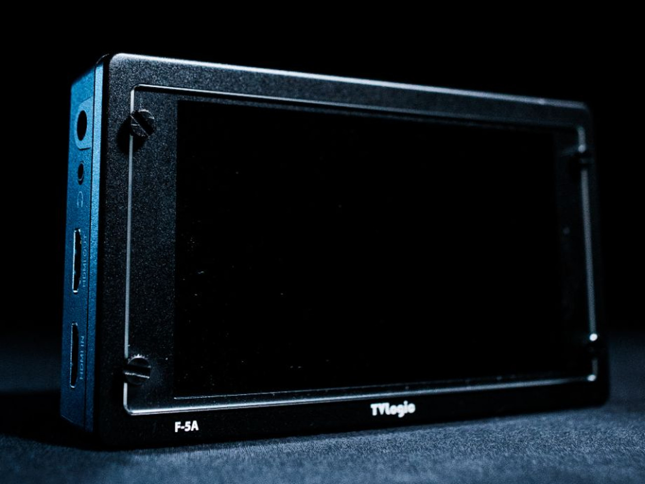 TV Logic F5A 5.5インチモニター F-5A / 5.5inch Monitor【中古放送用・業務用 映像機器・音響